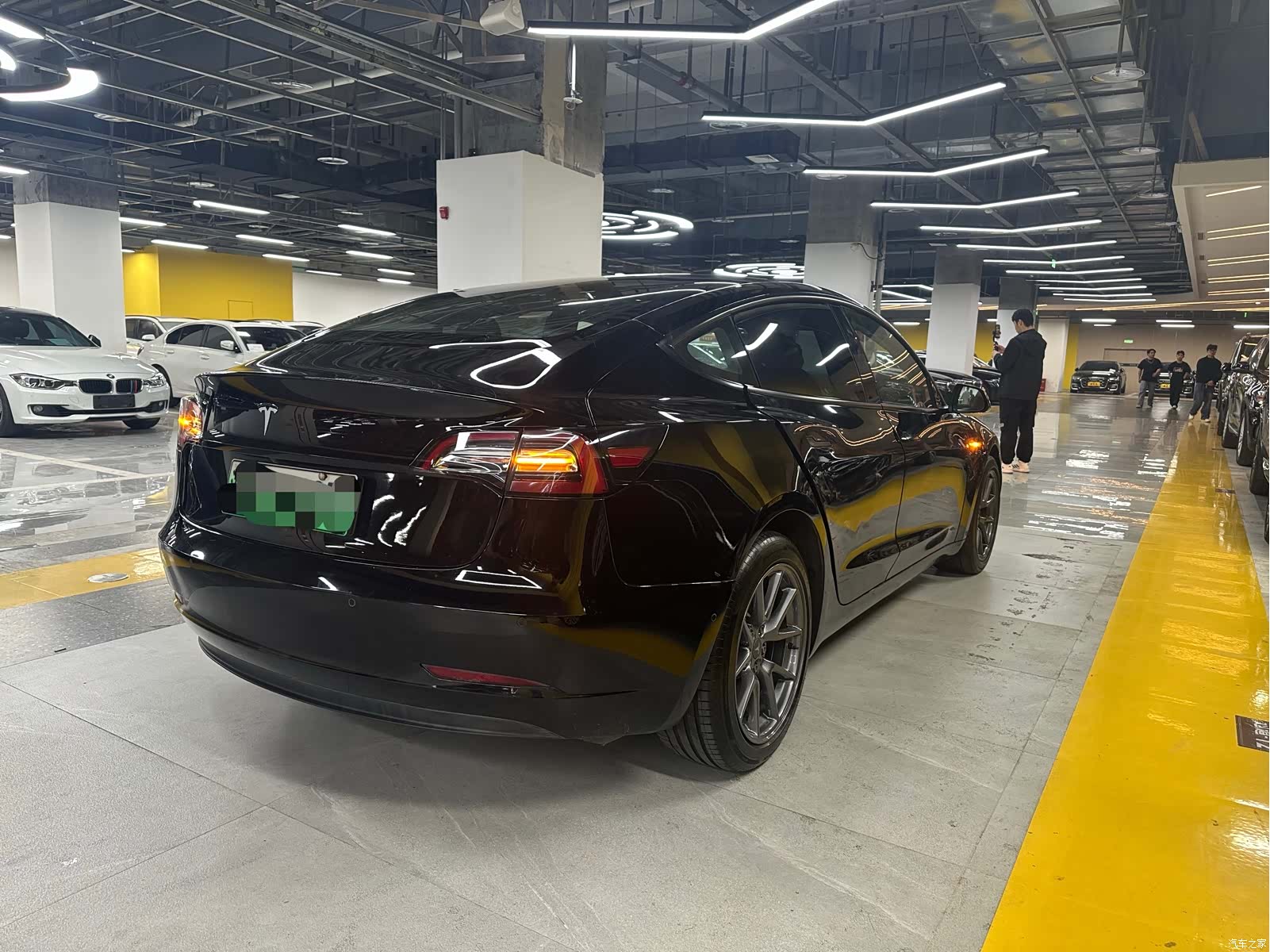 Tesla Model 3, 2022 19