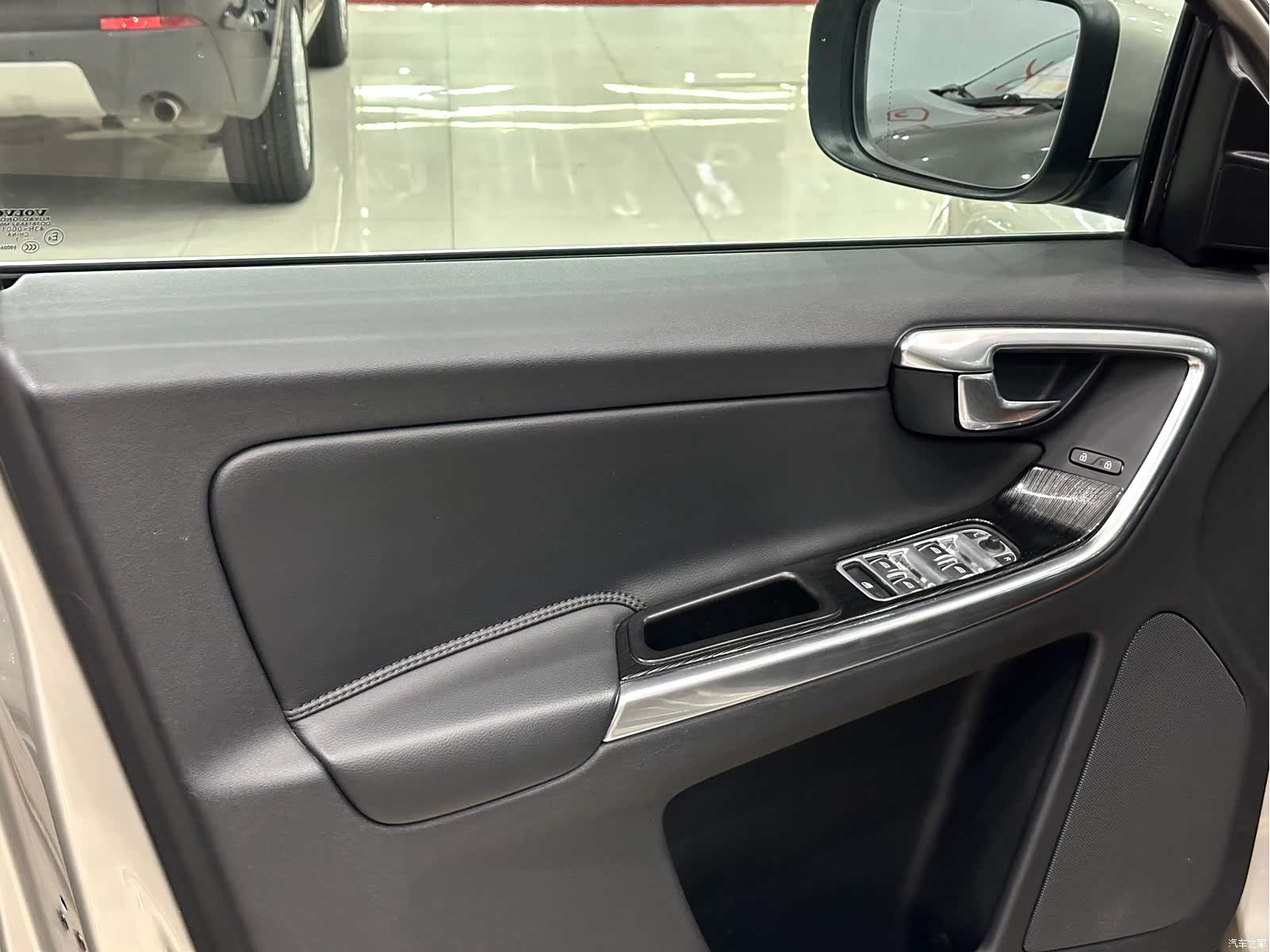 Volvo XC60, 2017 13