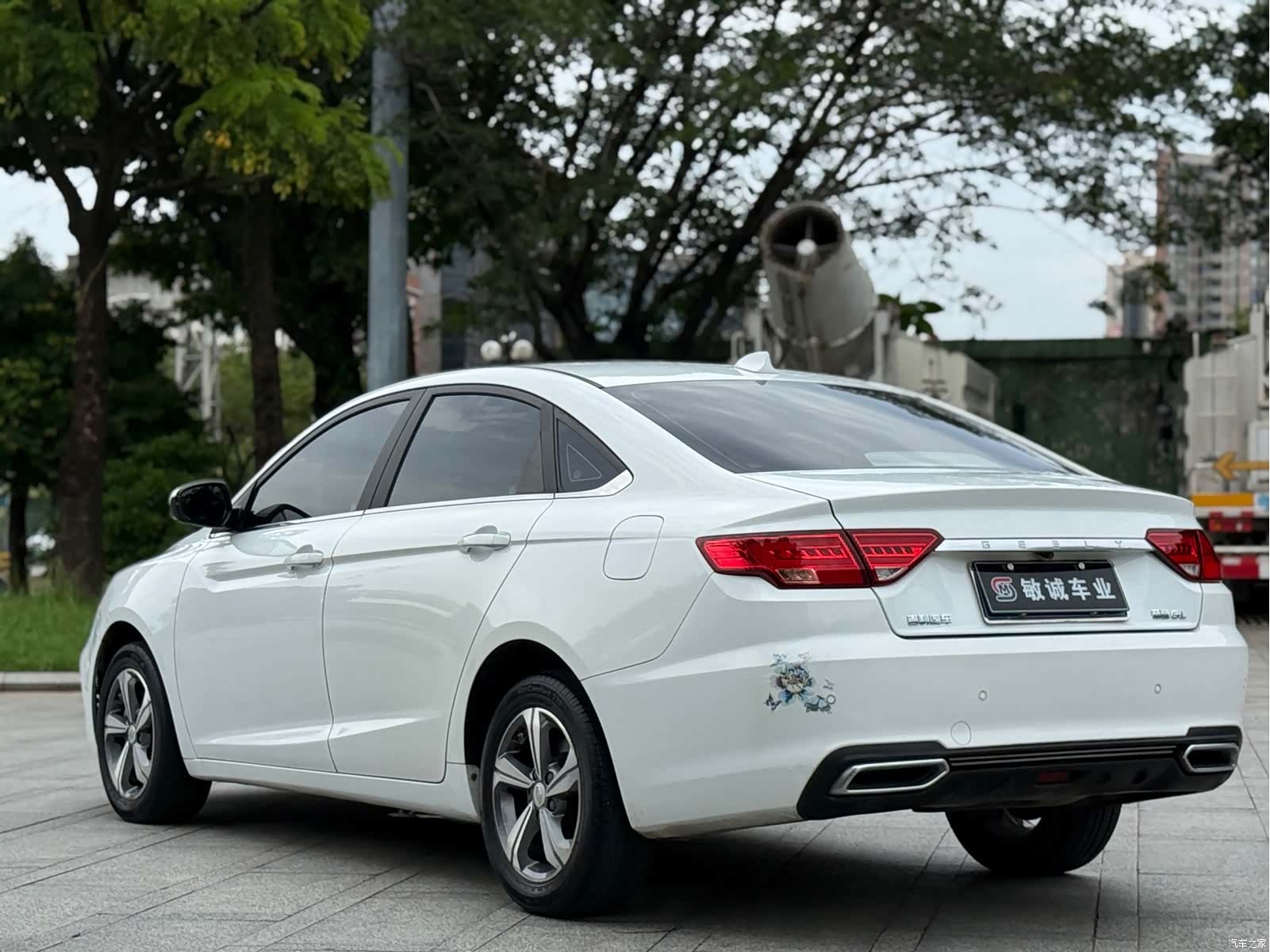 Geely Emgrand, 2018 7