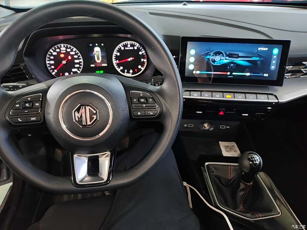 MG MG5, 2025 10