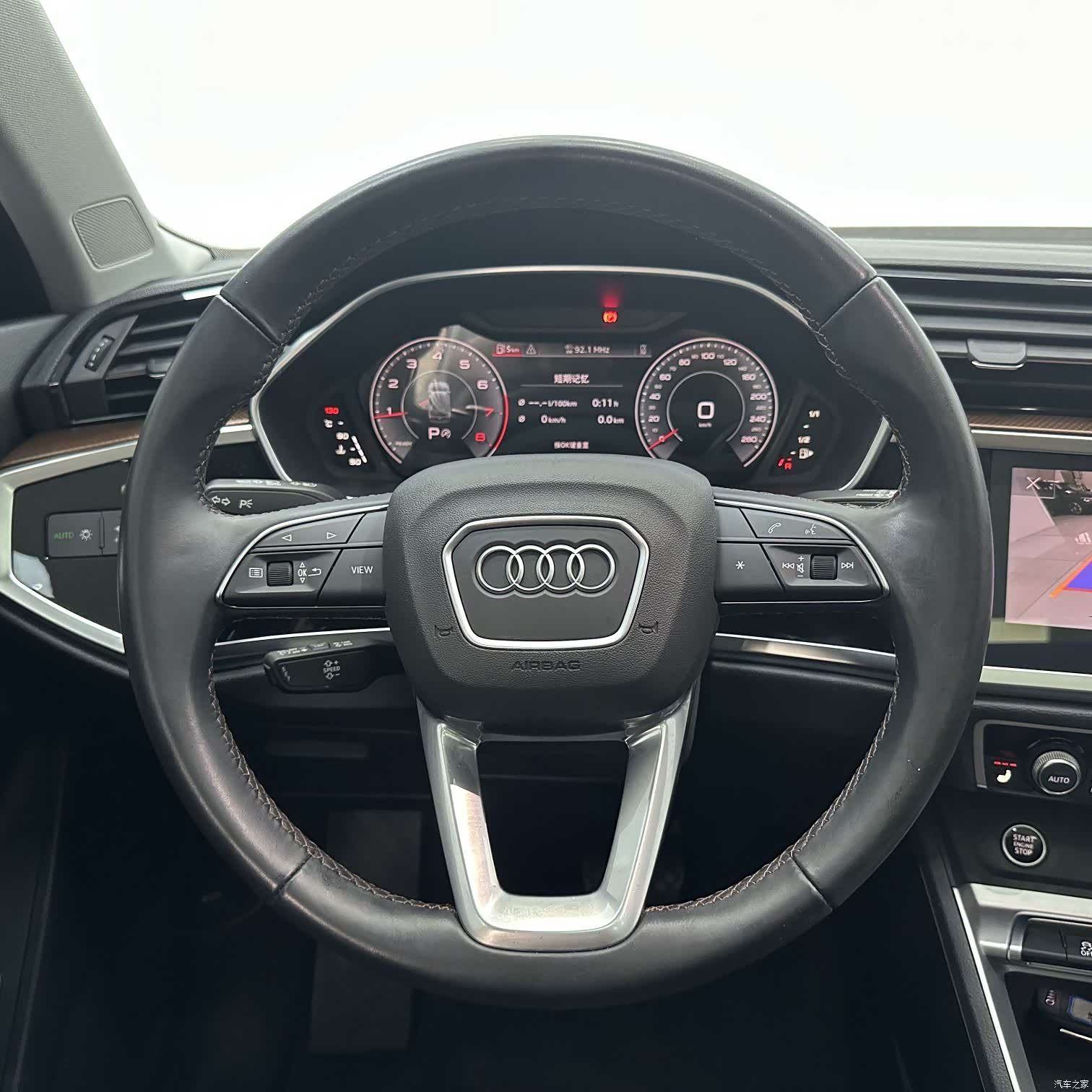 Audi Q3, 2023 12