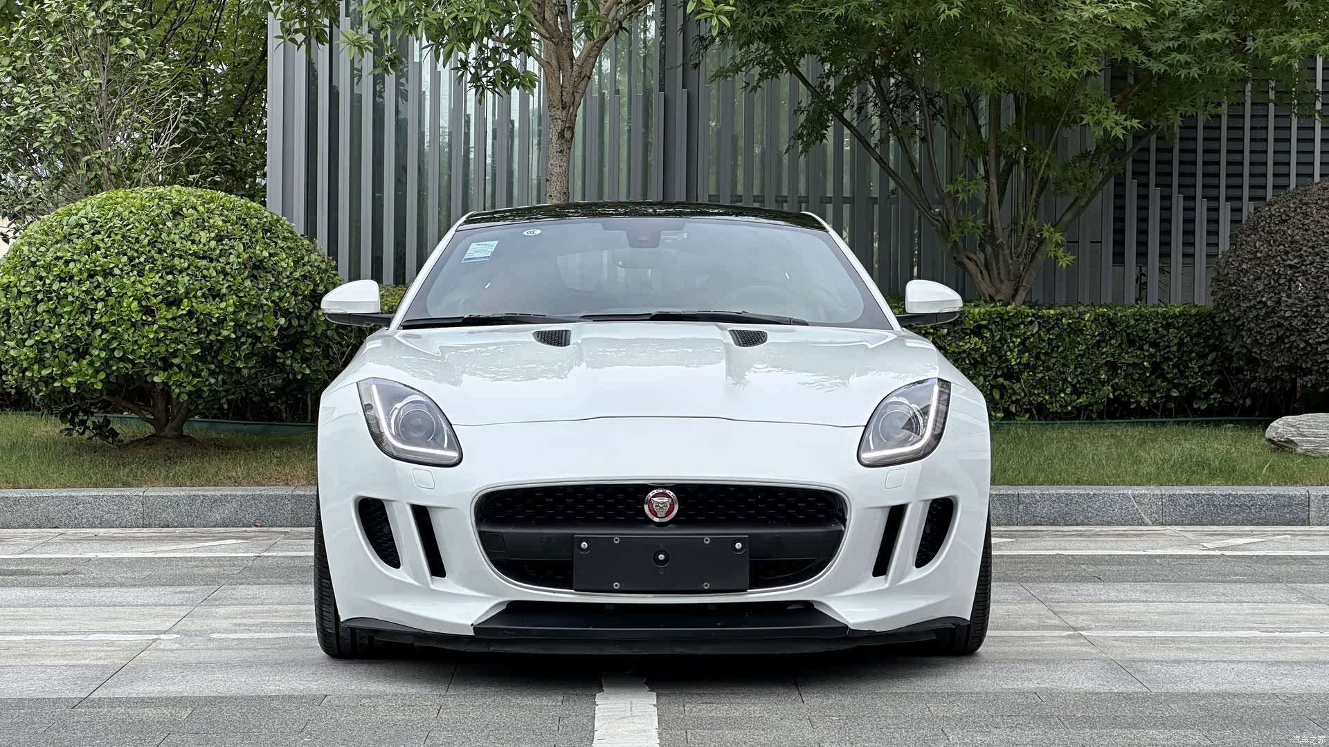 Jaguar F-TYPE, 2016 2