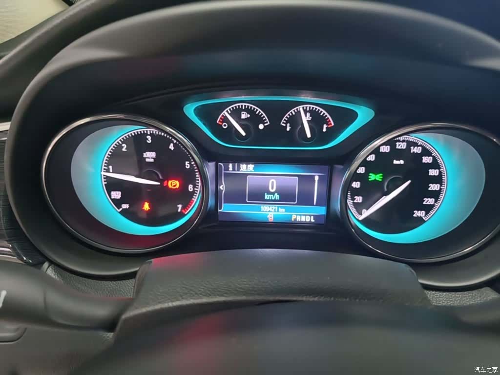 Buick Envision Plus, 2017 12