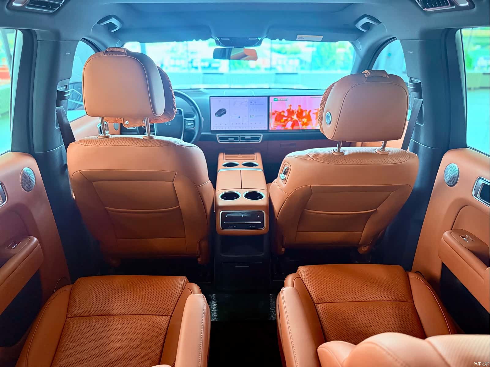 Li Auto L8, 2023 6