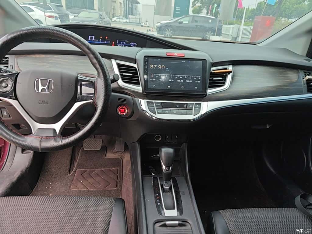 Honda Jade, 2019 13