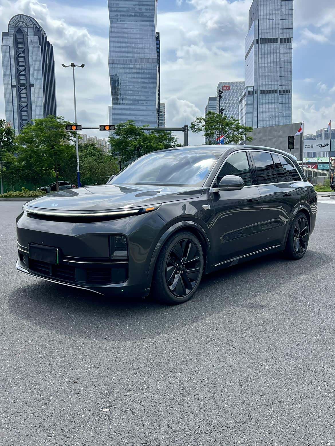 Li Auto L8, 2023 1
