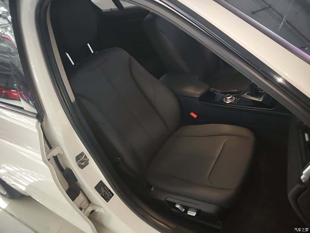 BMW 3 Series, 2016 25