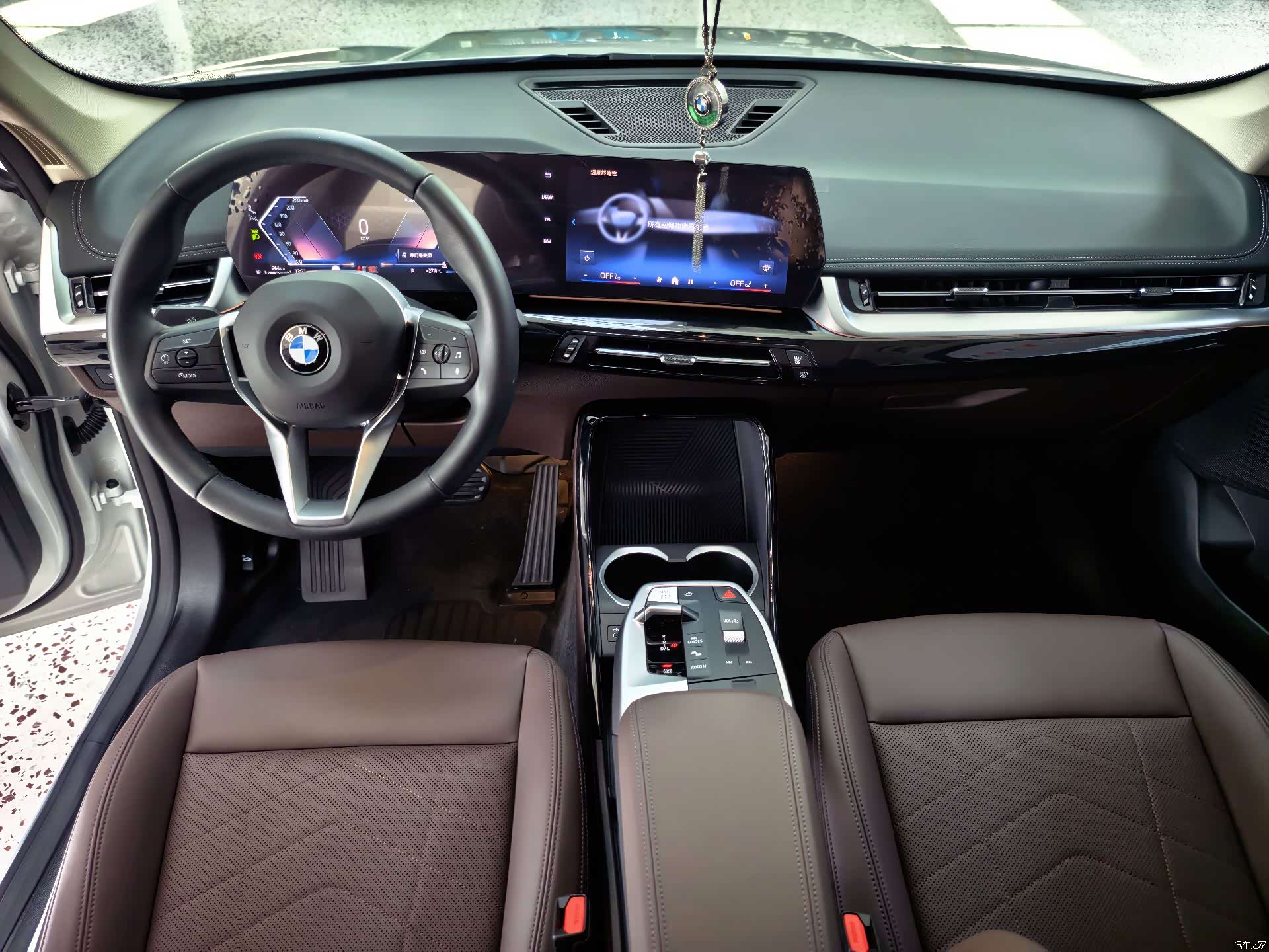 BMW X1, 2023 11