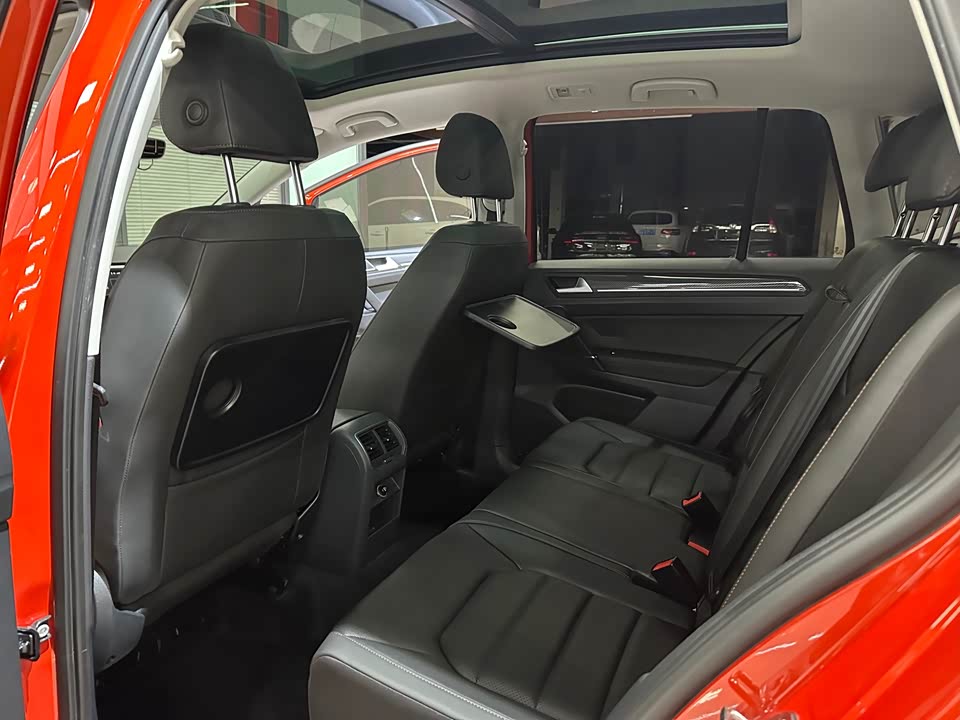 Volkswagen Golf*Jiayu Volkswagen Golf*Jiayu