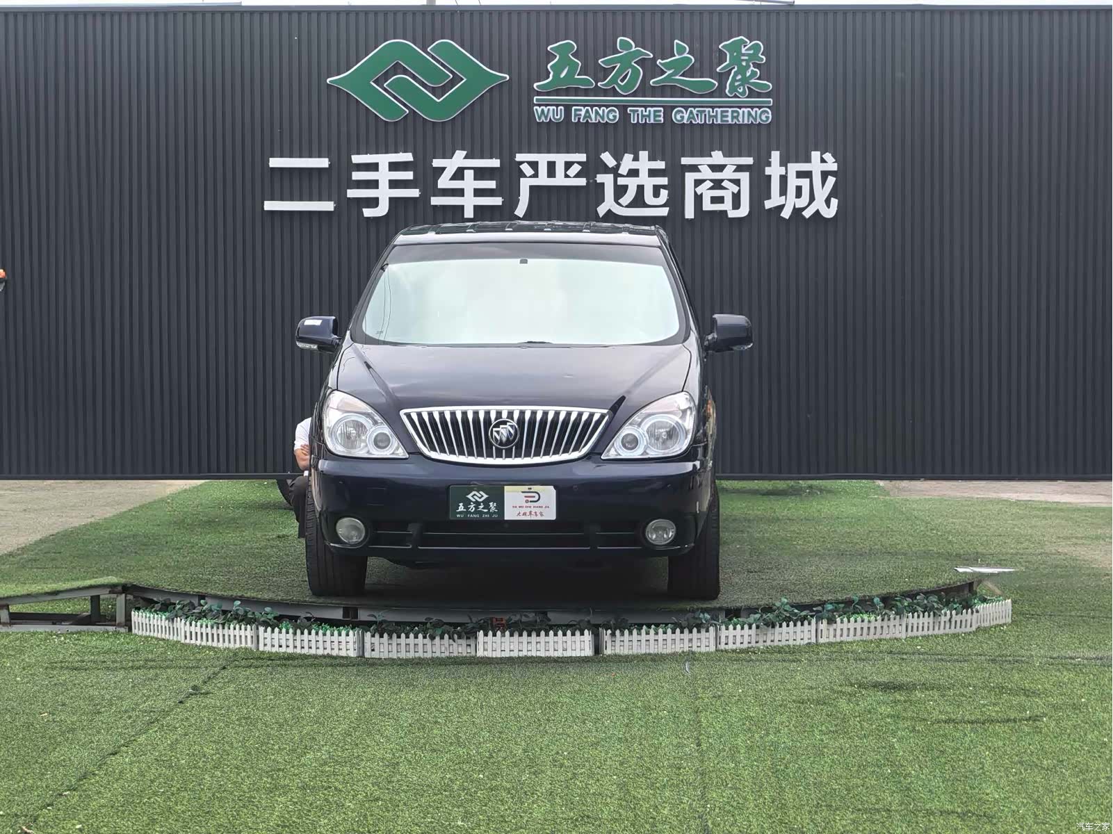 Buick GL8, 2017 2