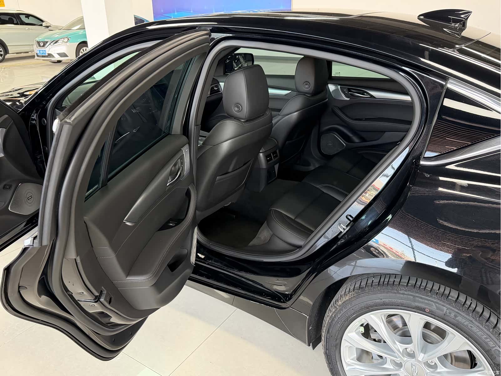 Cadillac CT5, 2023 6