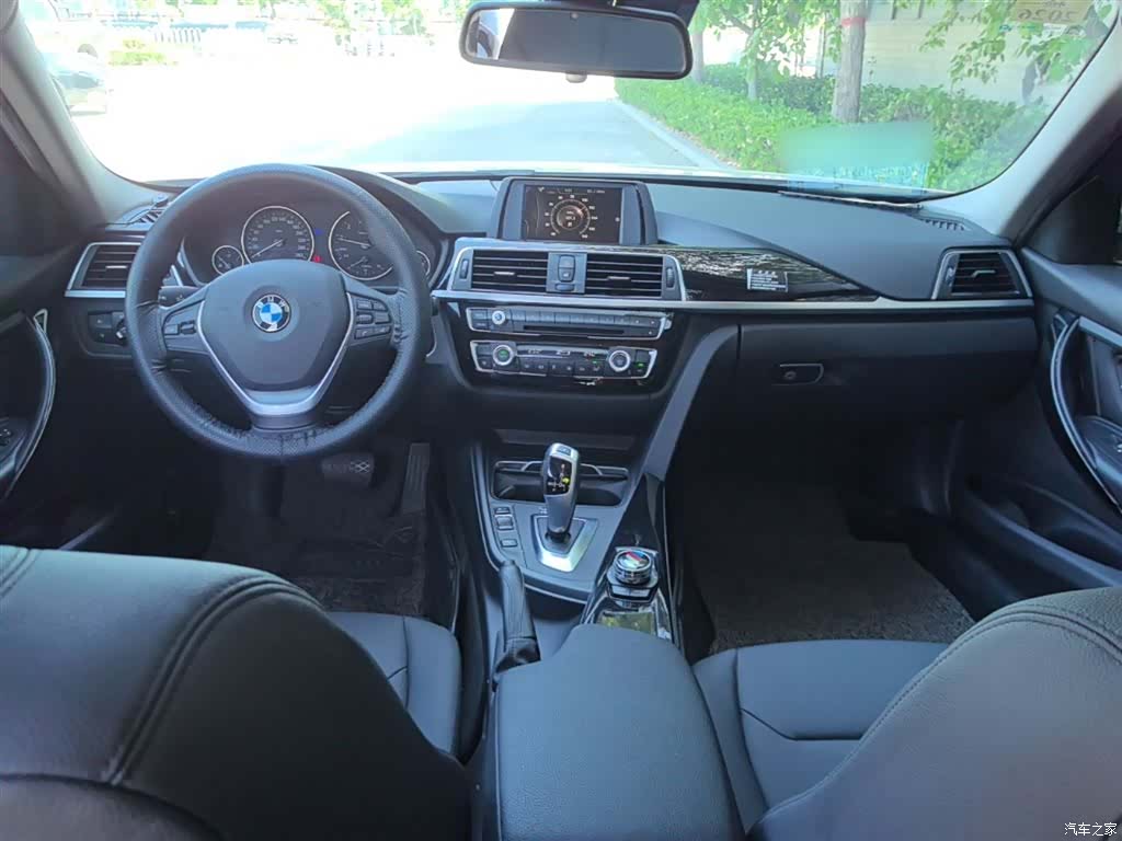 BMW 3 Series, 2016 10
