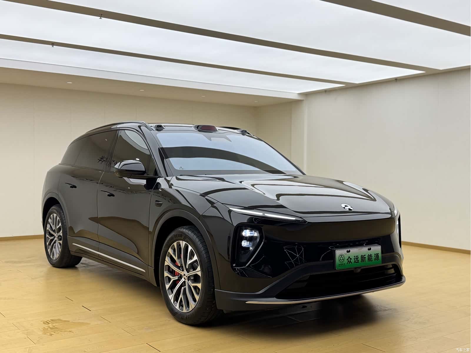 NIO ES6, 2023 4