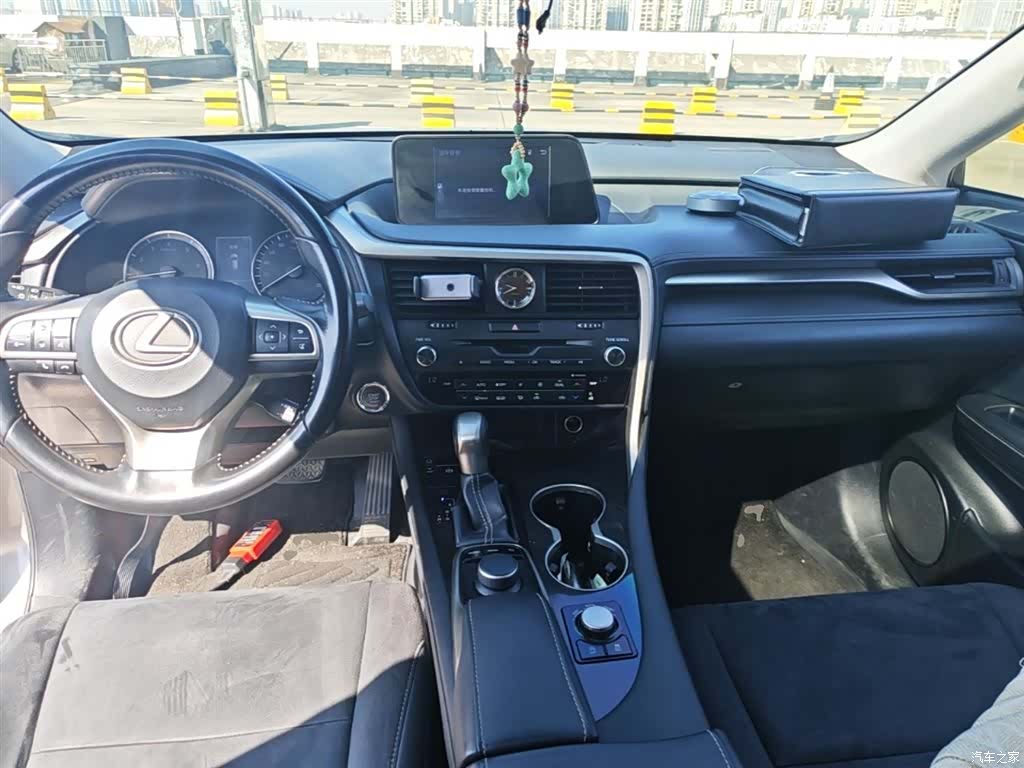 Lexus RX, 2018 10