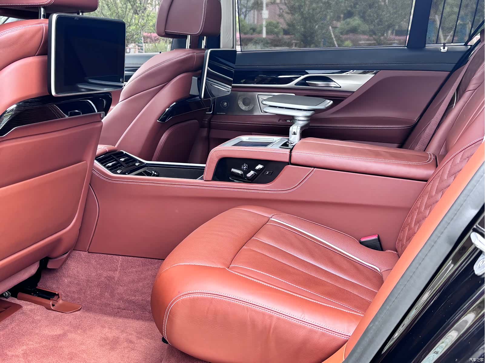 BMW 7 Series, 2019 10