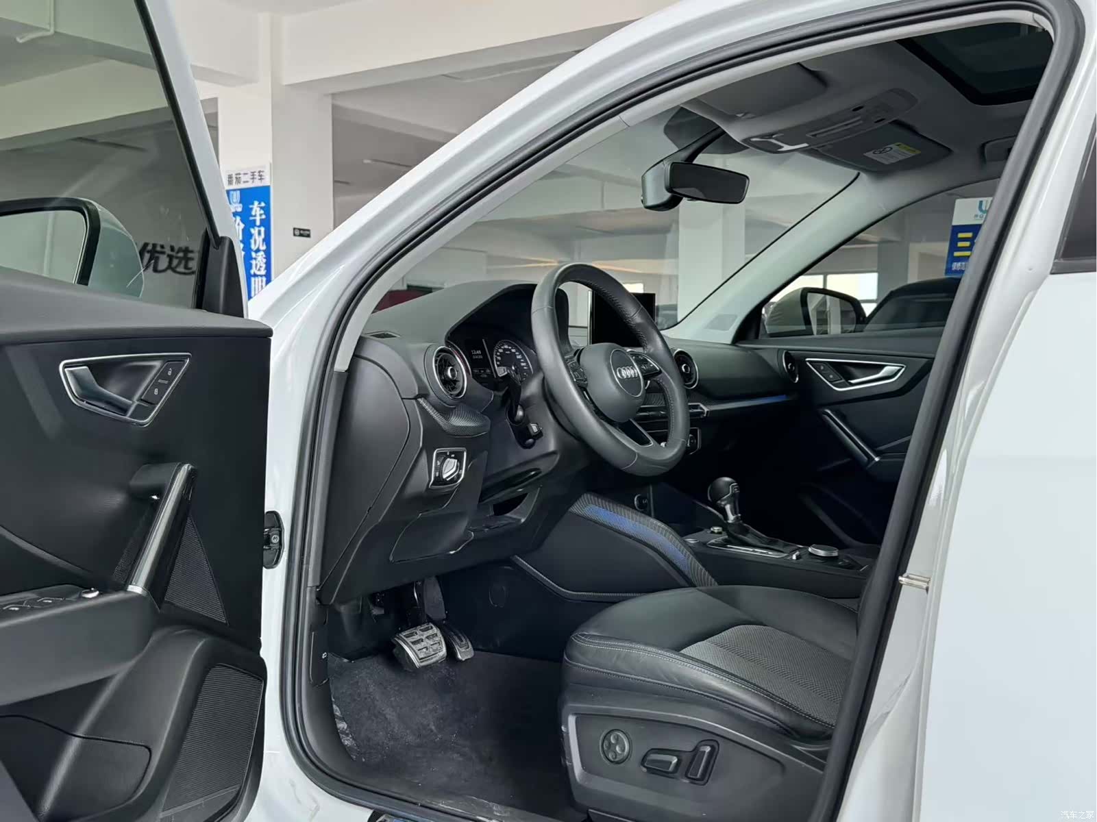 Audi Q2L, 2021 4