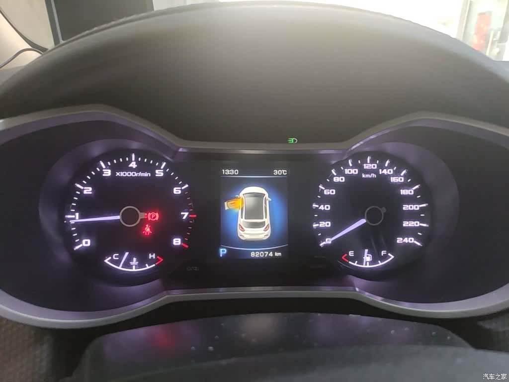 Geely Emgrand, 2018 12