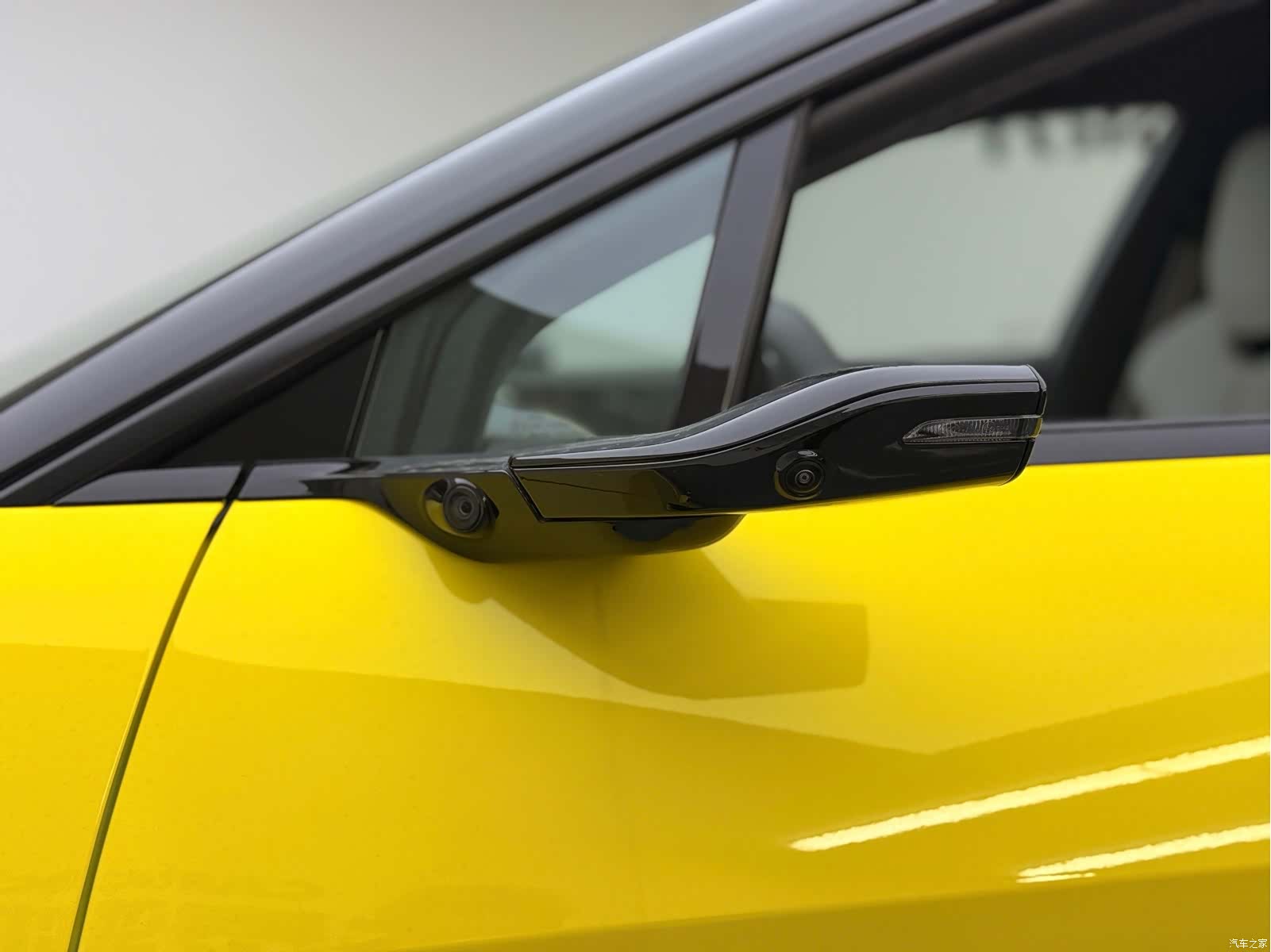 Lotus ELETRE, 2026 25
