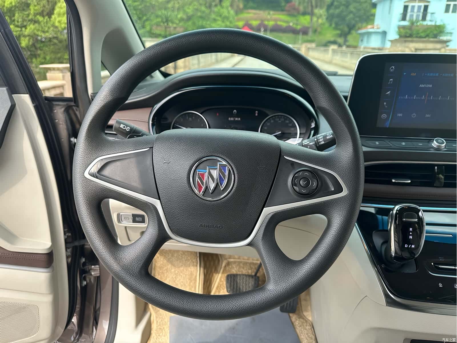 Buick GL8, 2023 7