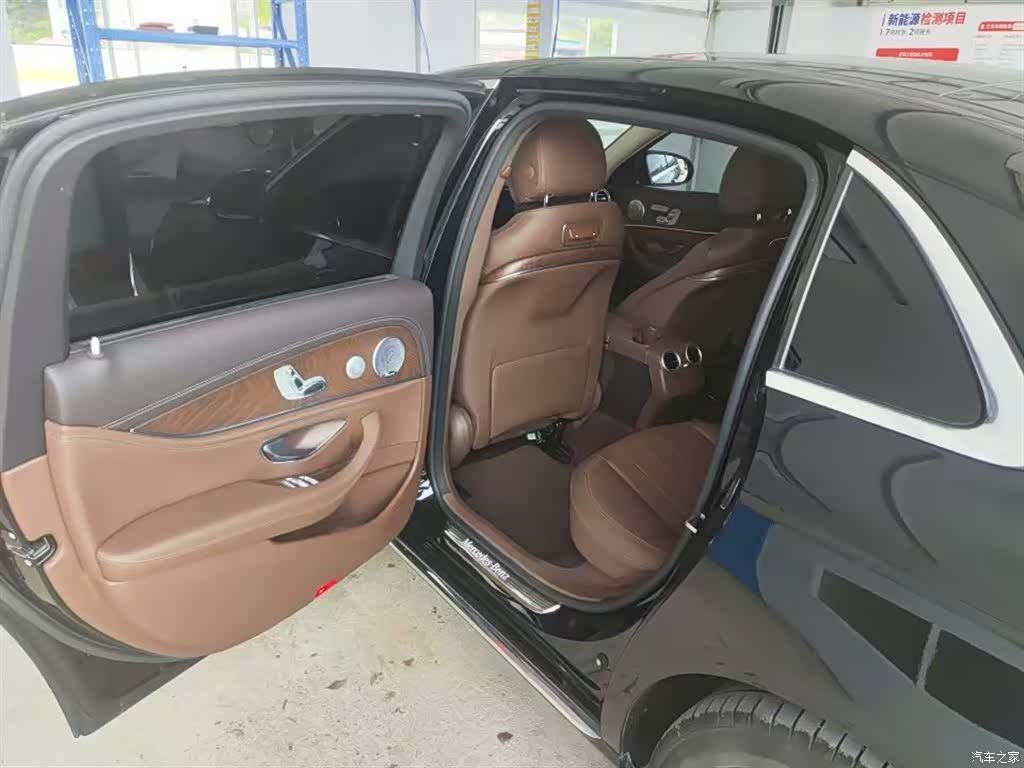Mercedes-Benz E-Class, 2020 7