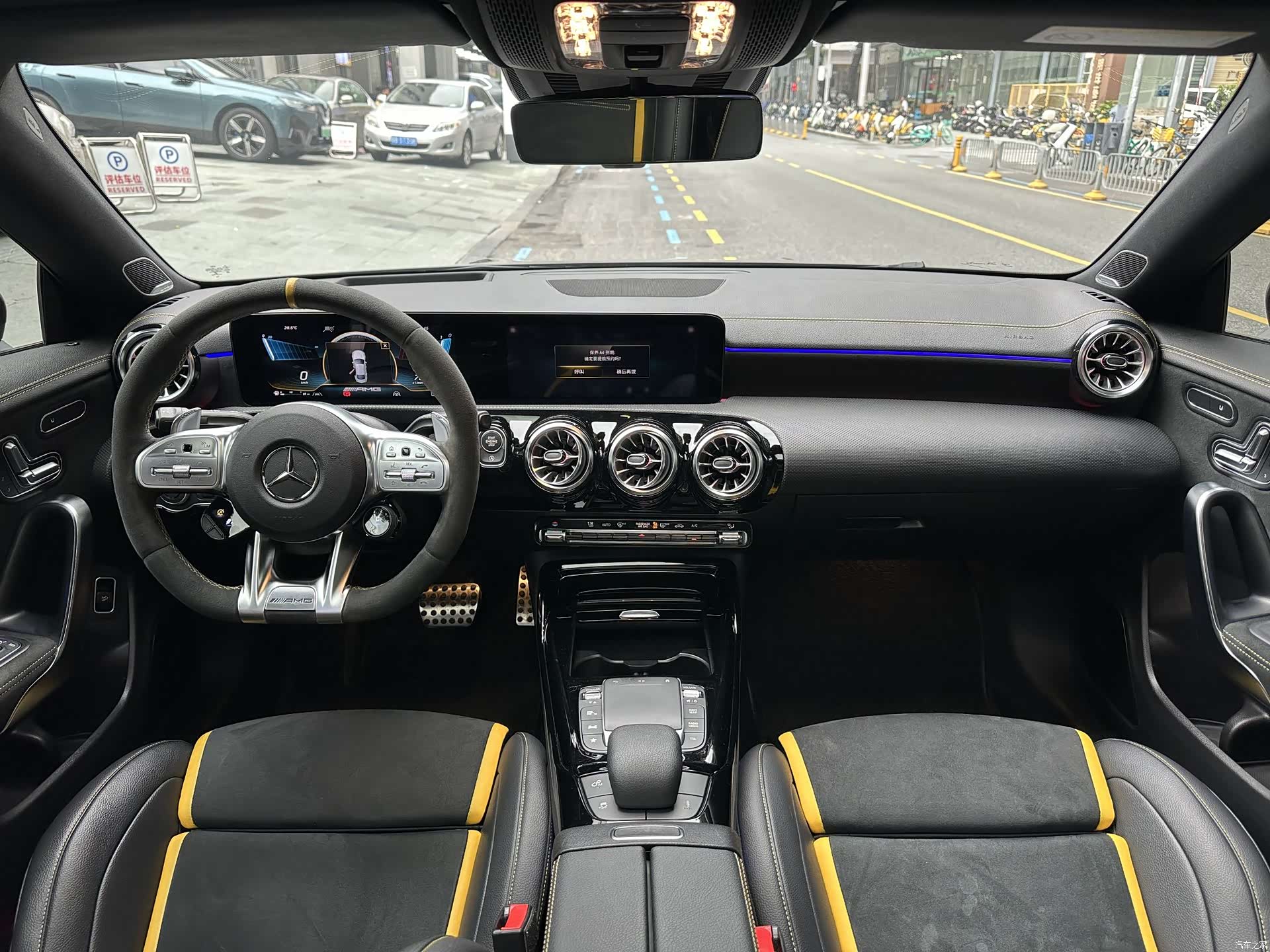 Mercedes-Benz CLA, 2022 7