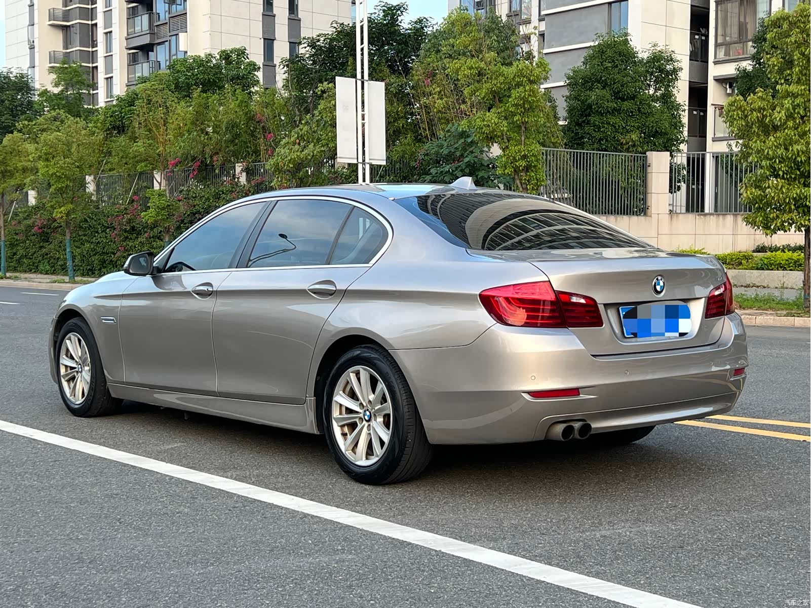 BMW 5 Series, 2016 9