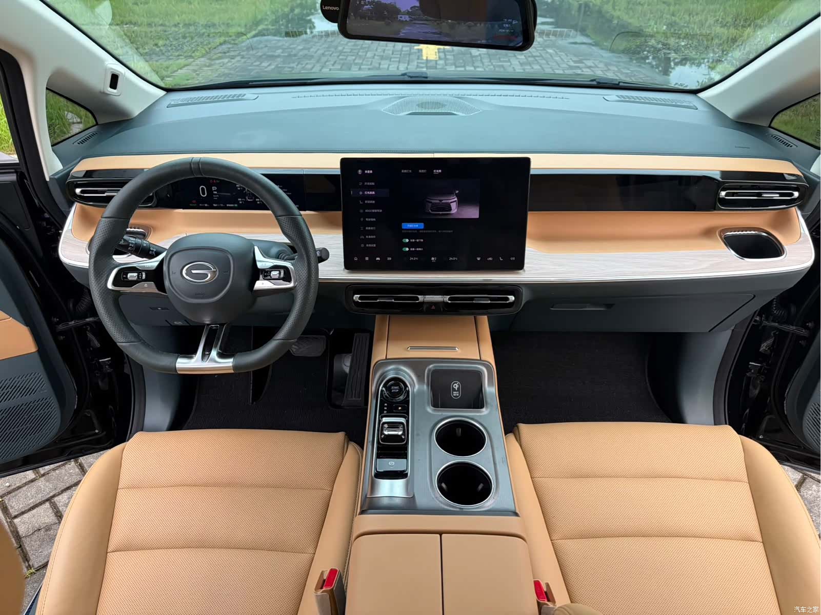 Trumpchi E8, 2024 7