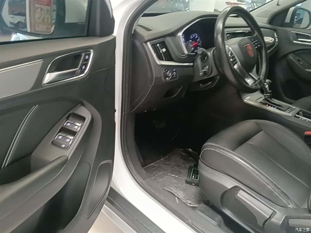 Roewe RX5, 2021 16