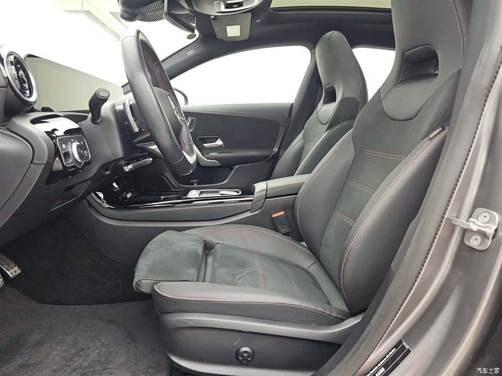 Mercedes-Benz CLA, 2024 9