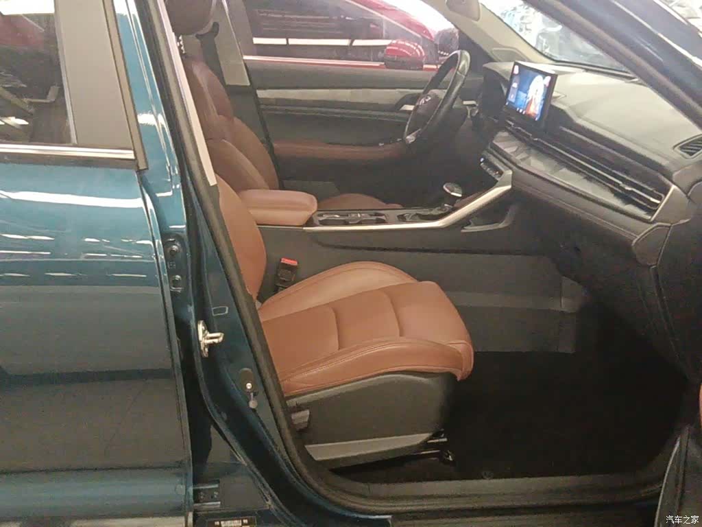 Geely X6, 2022 25
