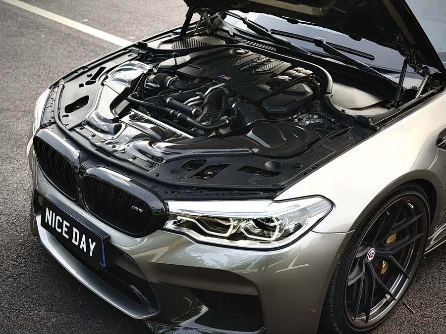 BMW M5 2019, фото 11