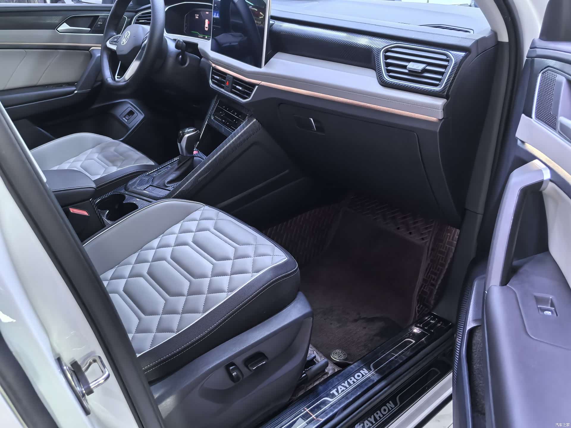 Volkswagen Tayron, 2023 10