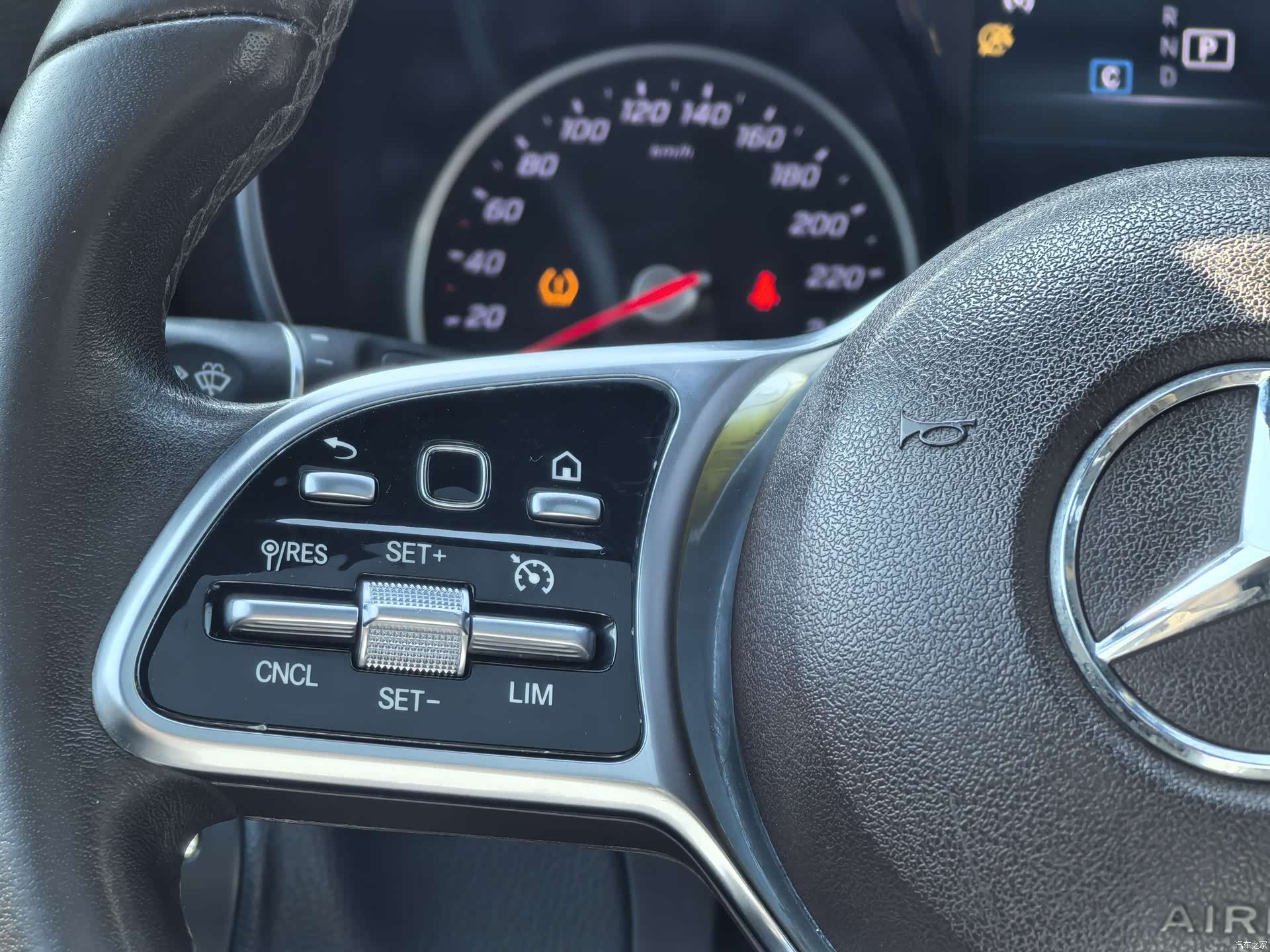 Mercedes-Benz GLC, 2019 14