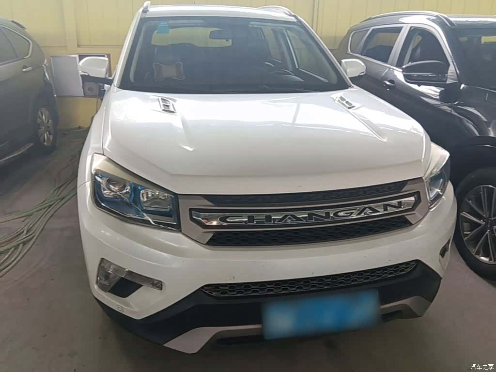 Changan CS75, 2014 3