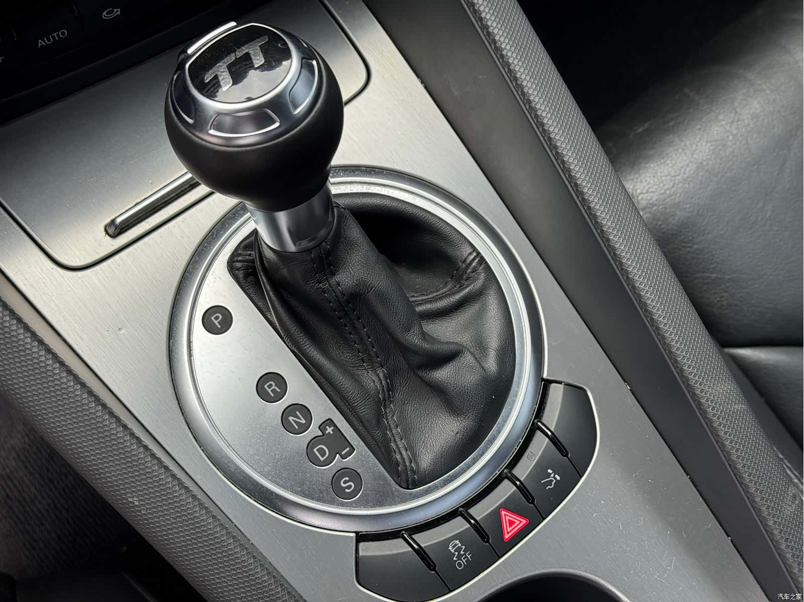 Audi TT, 2014 11