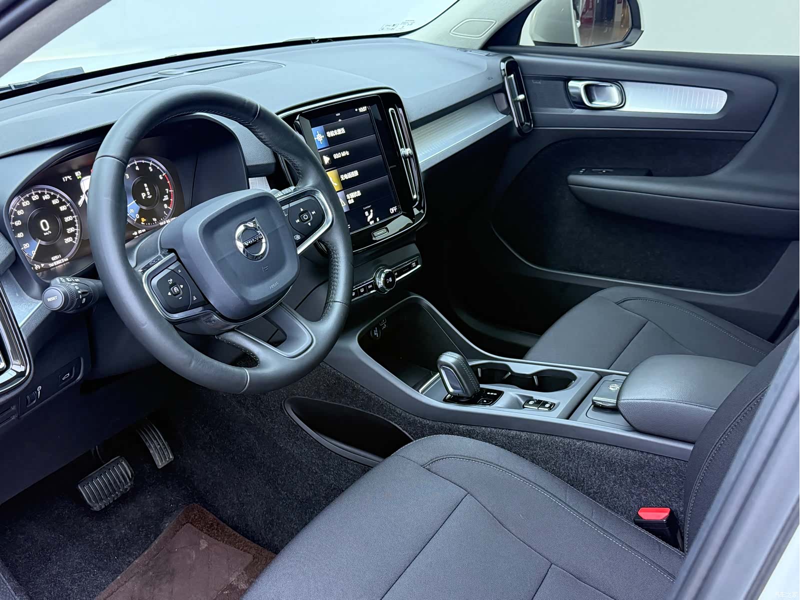 Volvo XC40, 2021 8