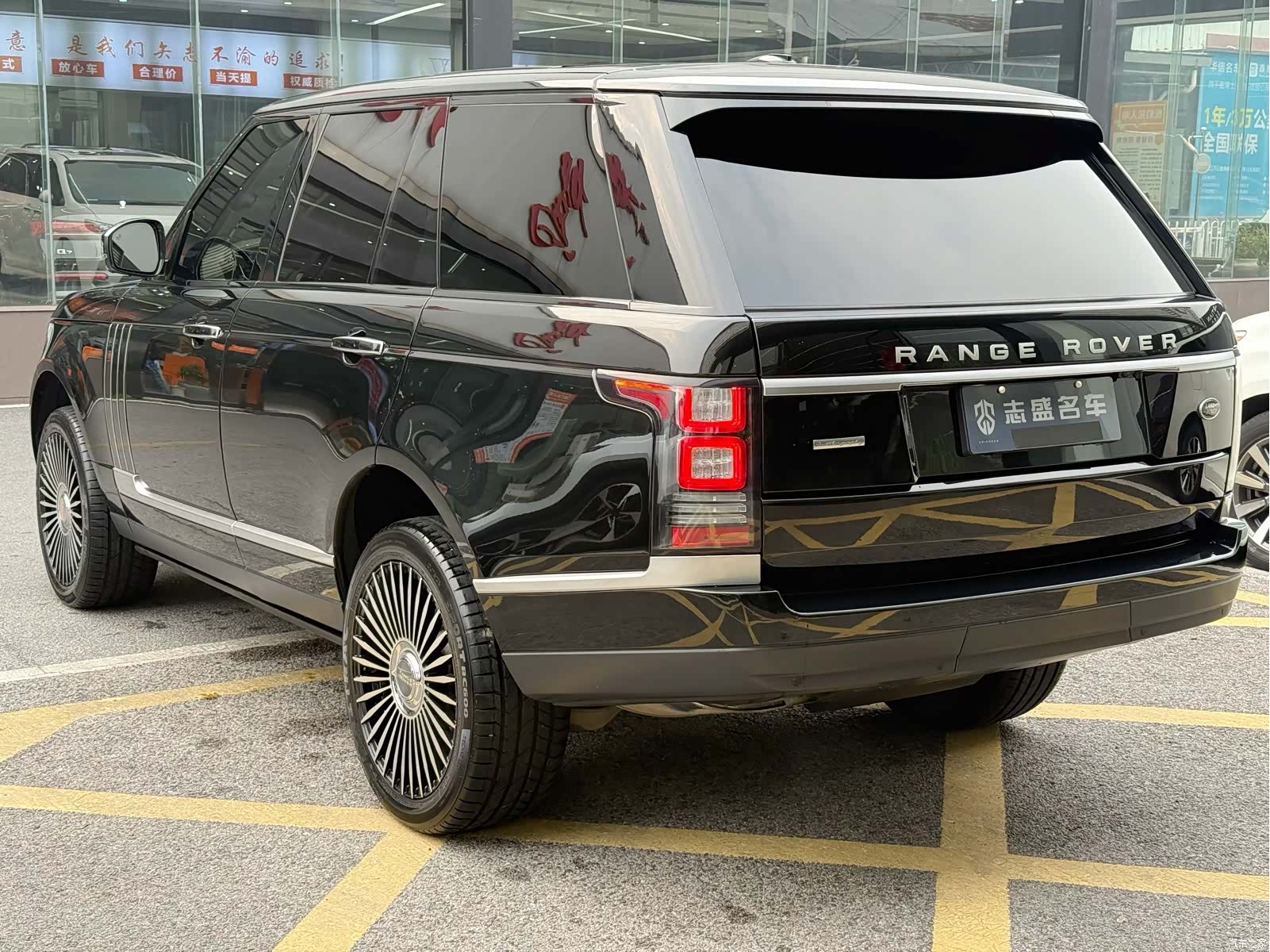 Land Rover Range Rover, 2016 8