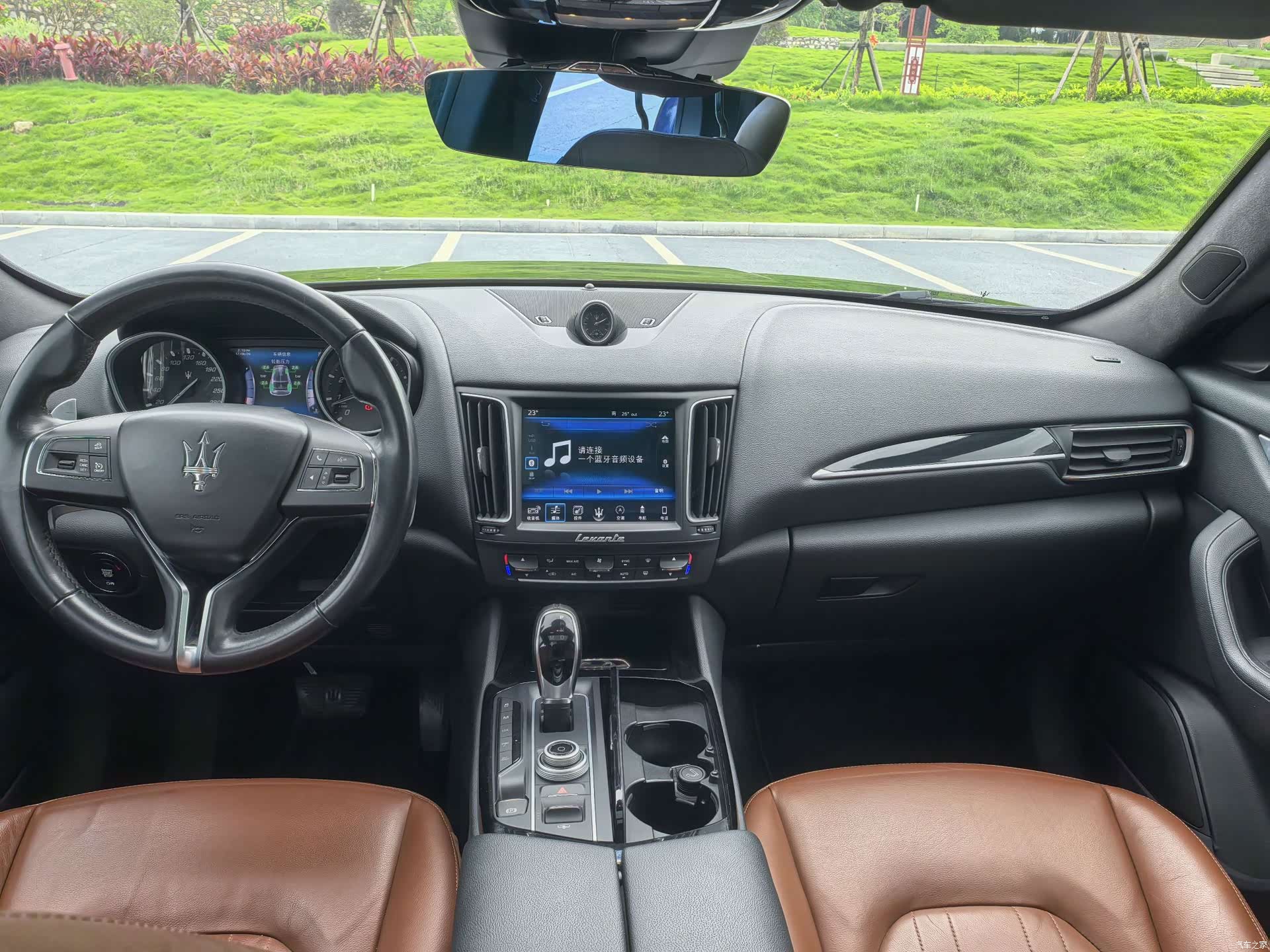 Maserati Levante, 2017 8