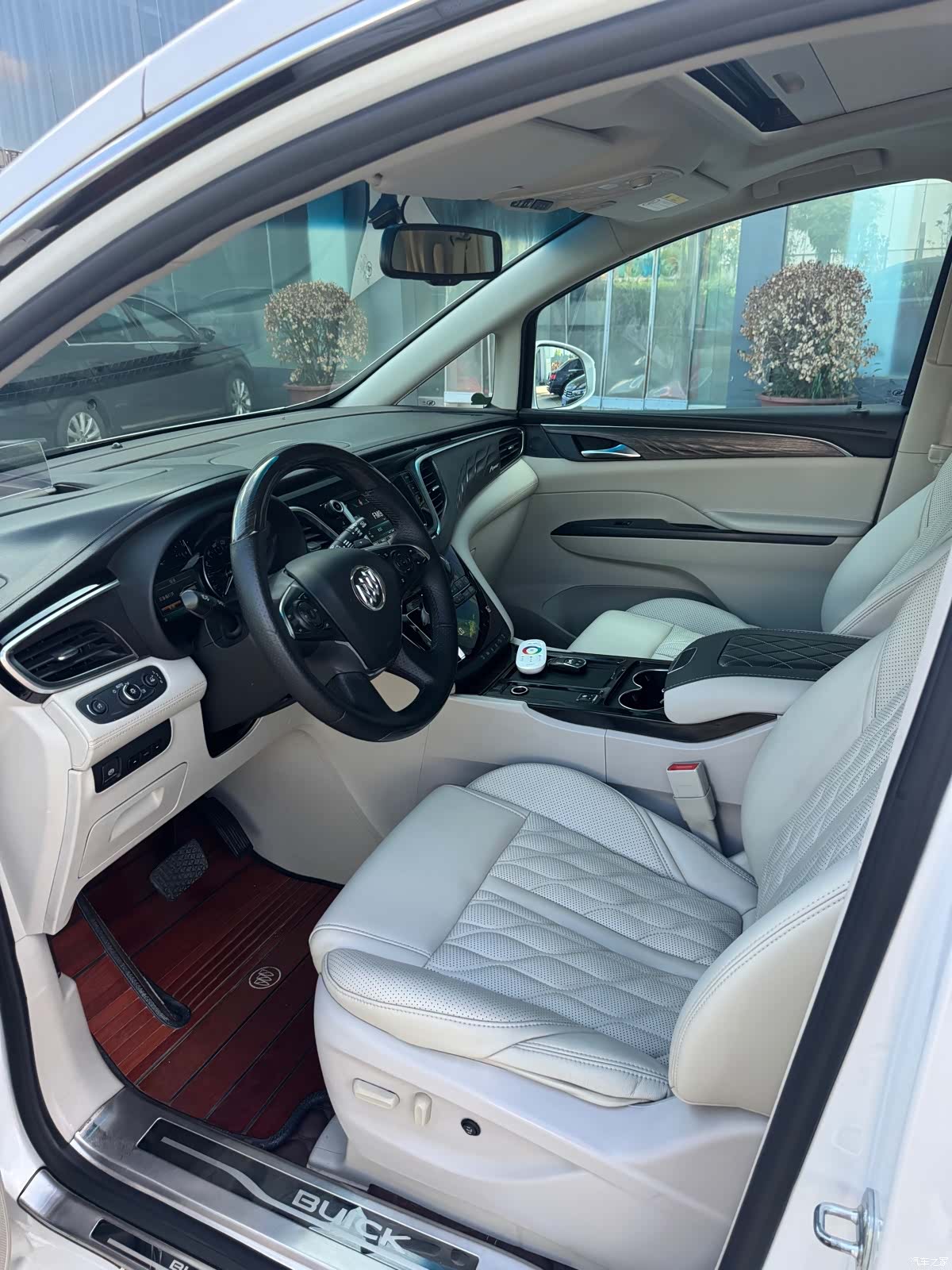 Buick GL8, 2019 8