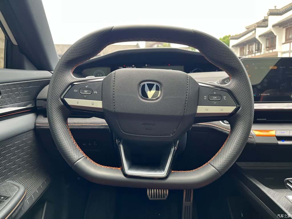 Changan UNI-V, 2024 19