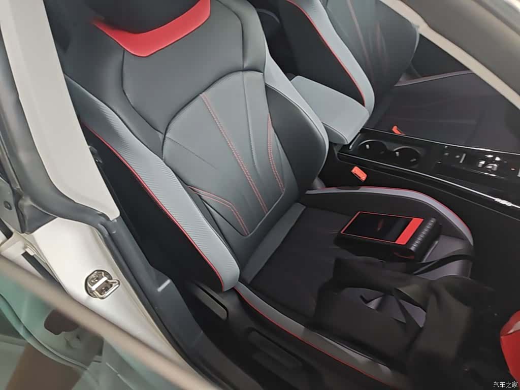 Volkswagen Lamando, 2022 25