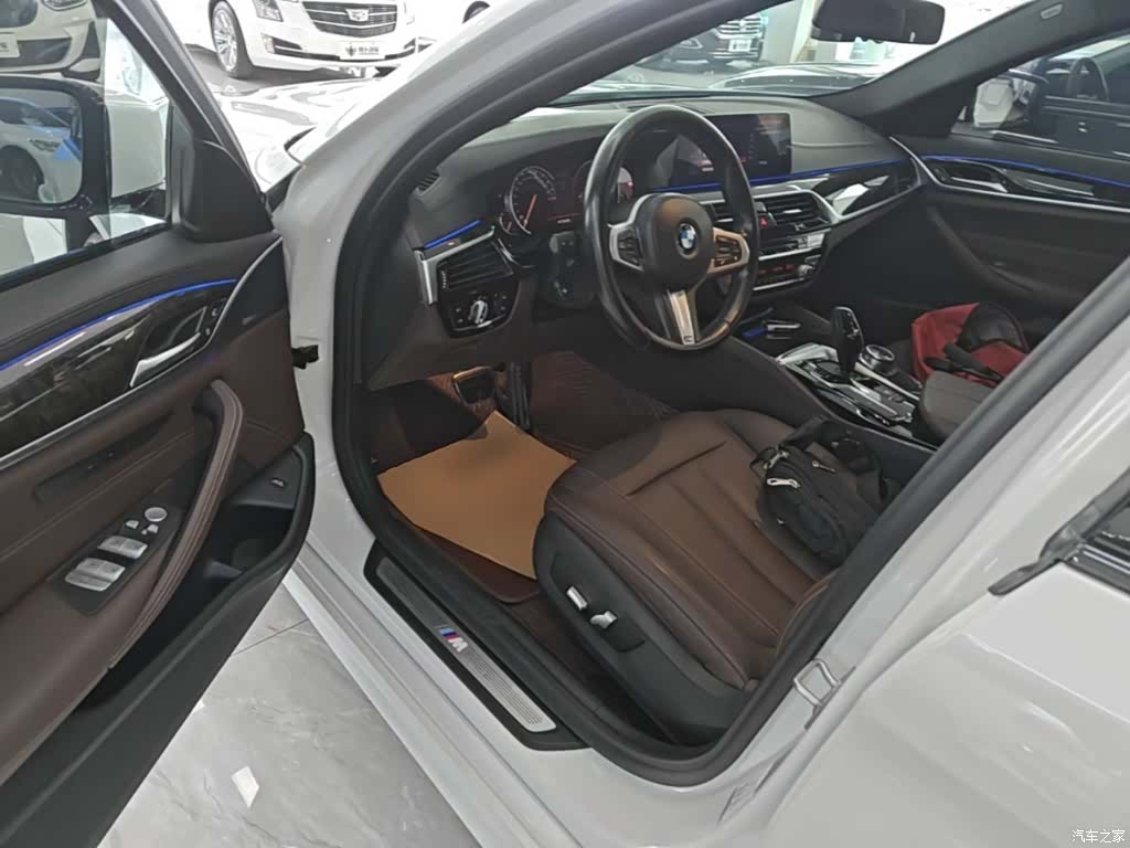 BMW 5 Series, 2019 16