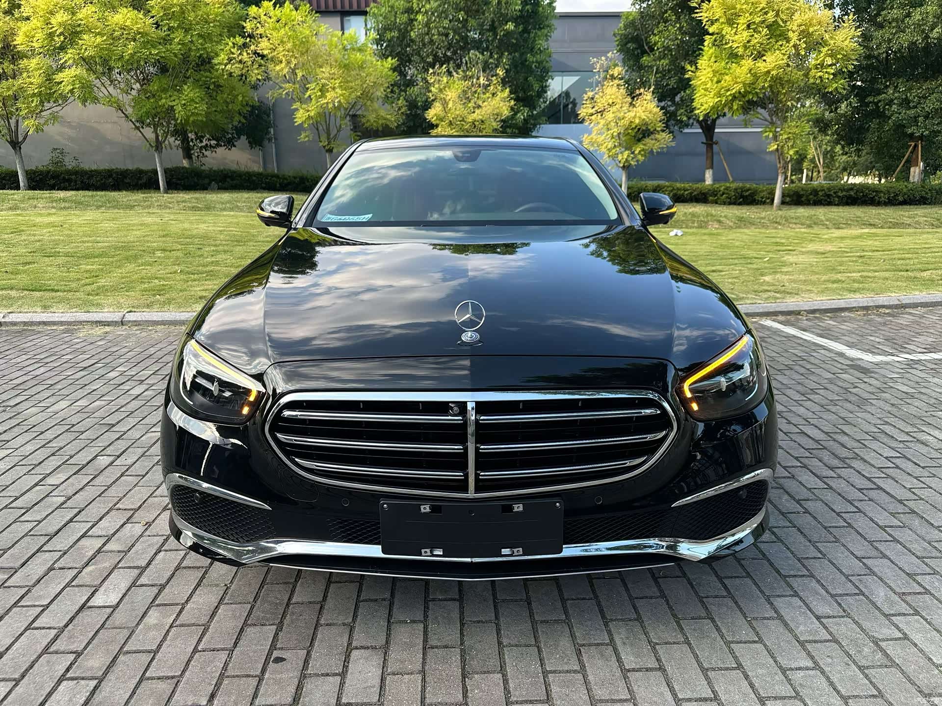 Mercedes-Benz E-Class, 2023 2