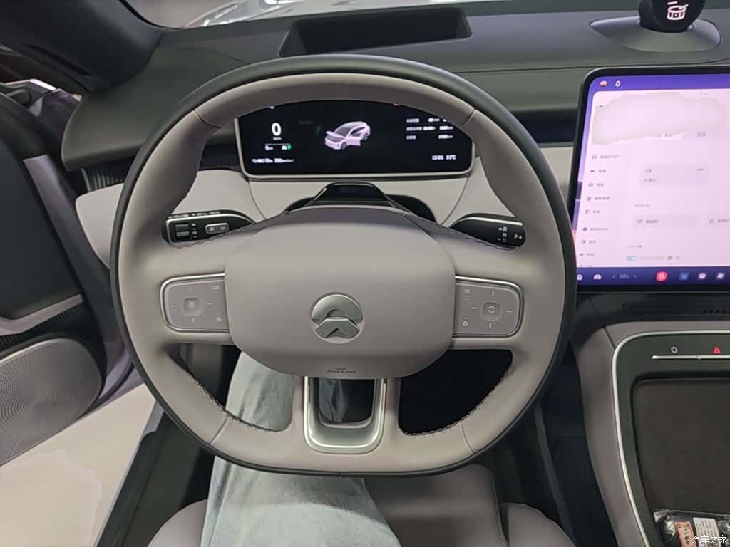 NIO ET5, 2025 11