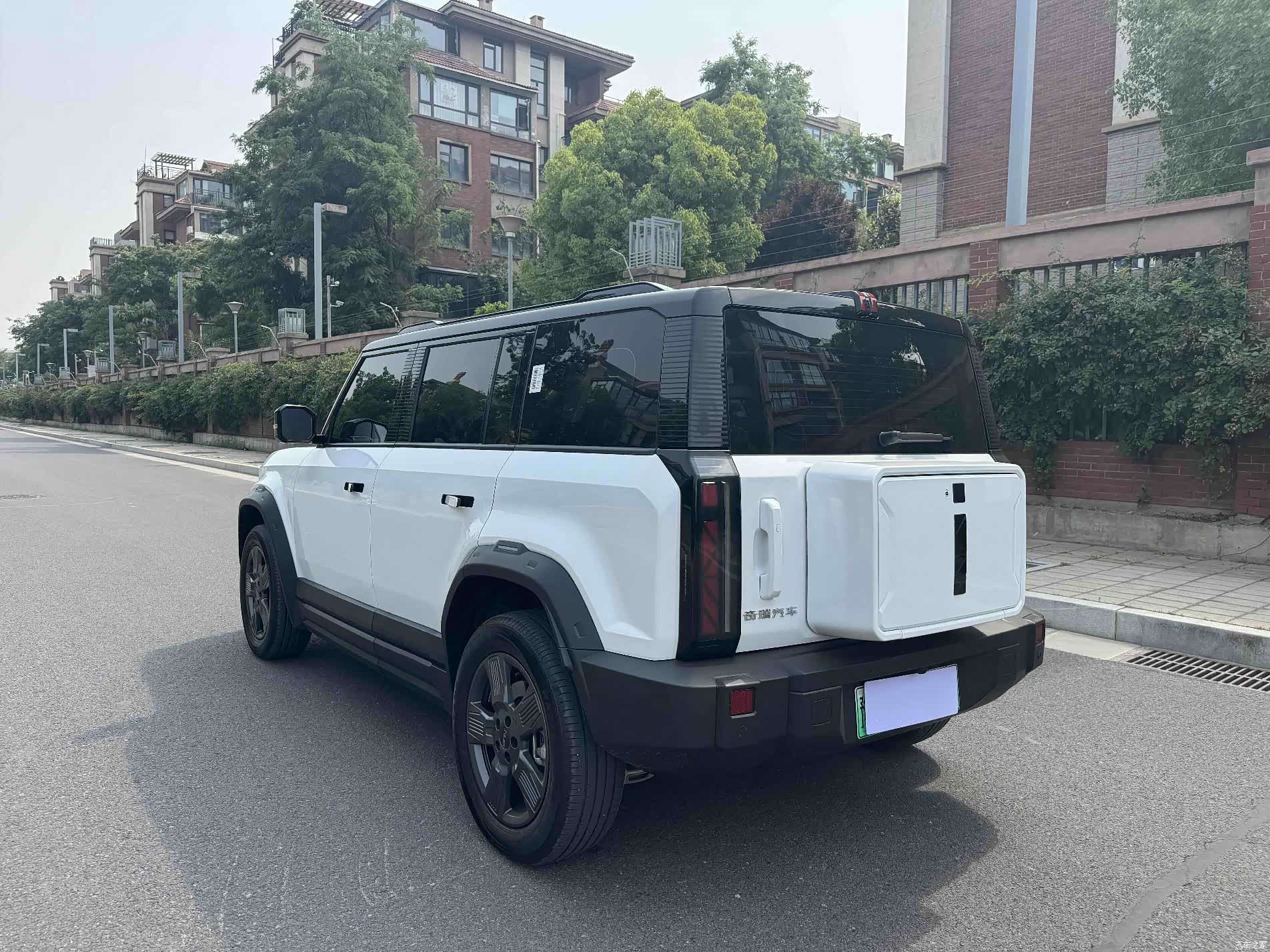 Chery iCAR, 2025 11