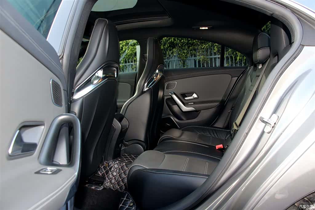 Mercedes-Benz CLA, 2023 10