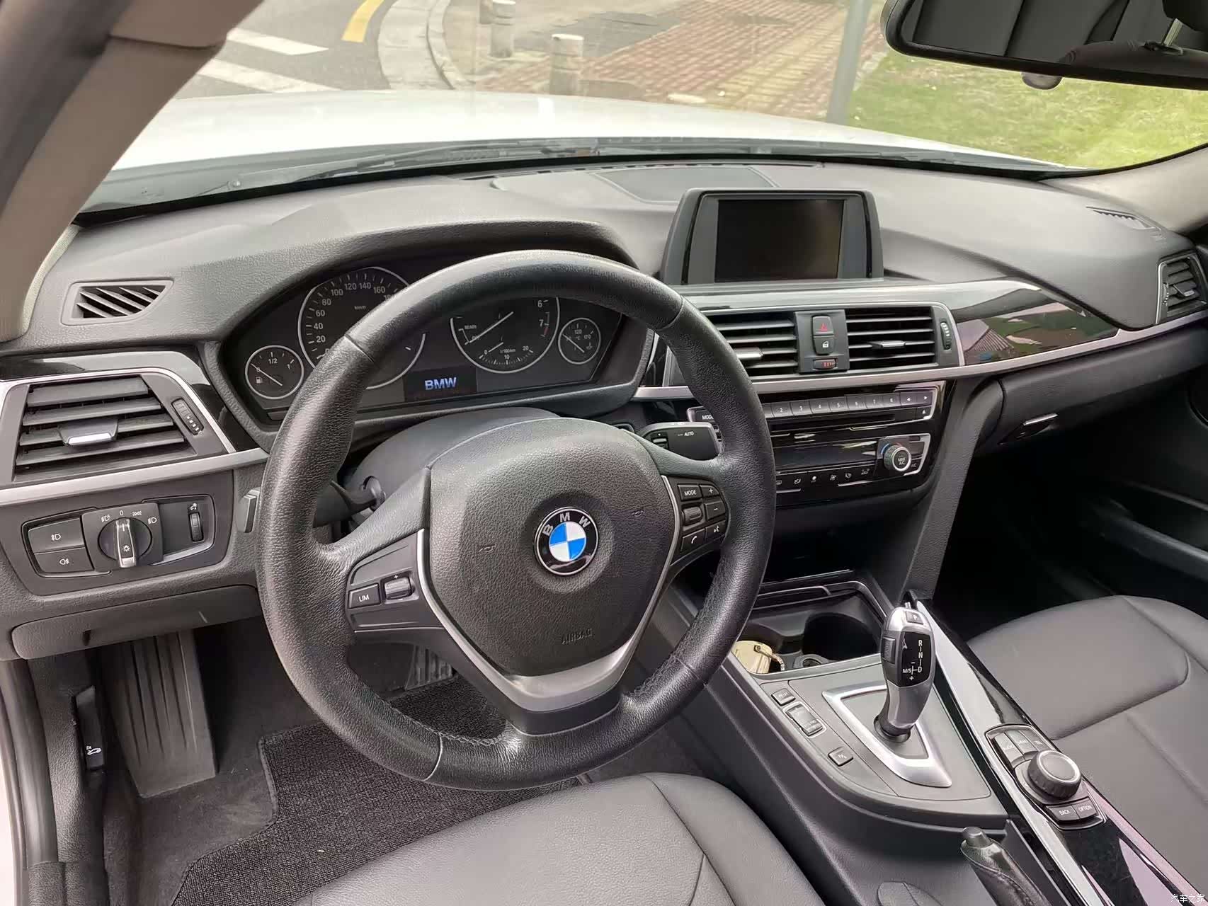 BMW 3 Series, 2017 19