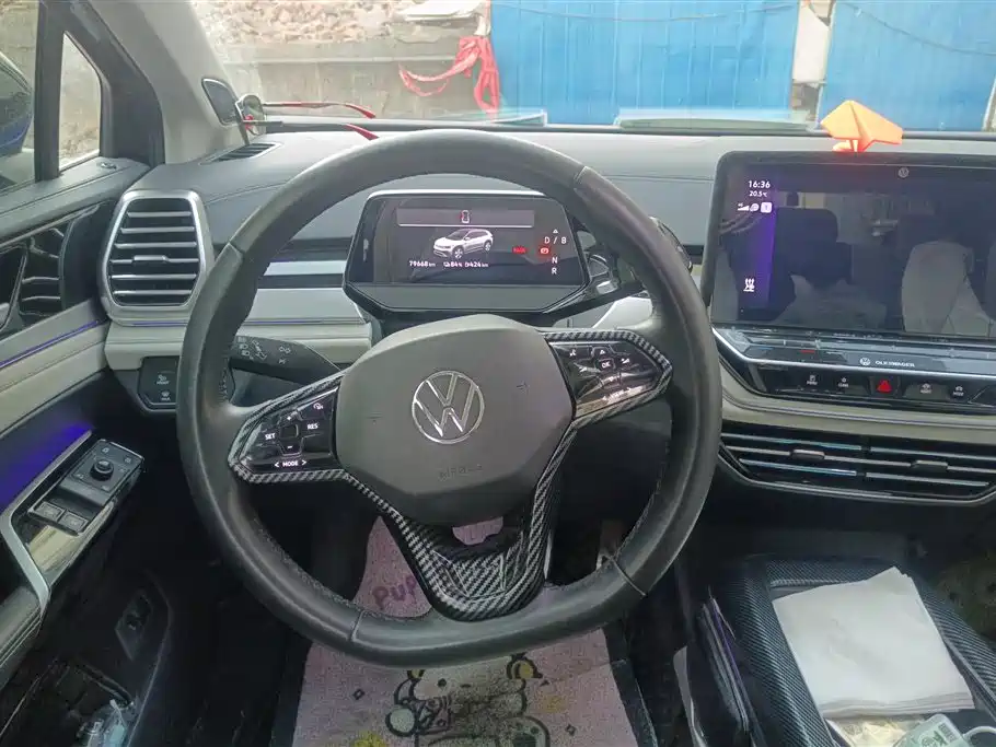 Volkswagen ID.6 CROZZ