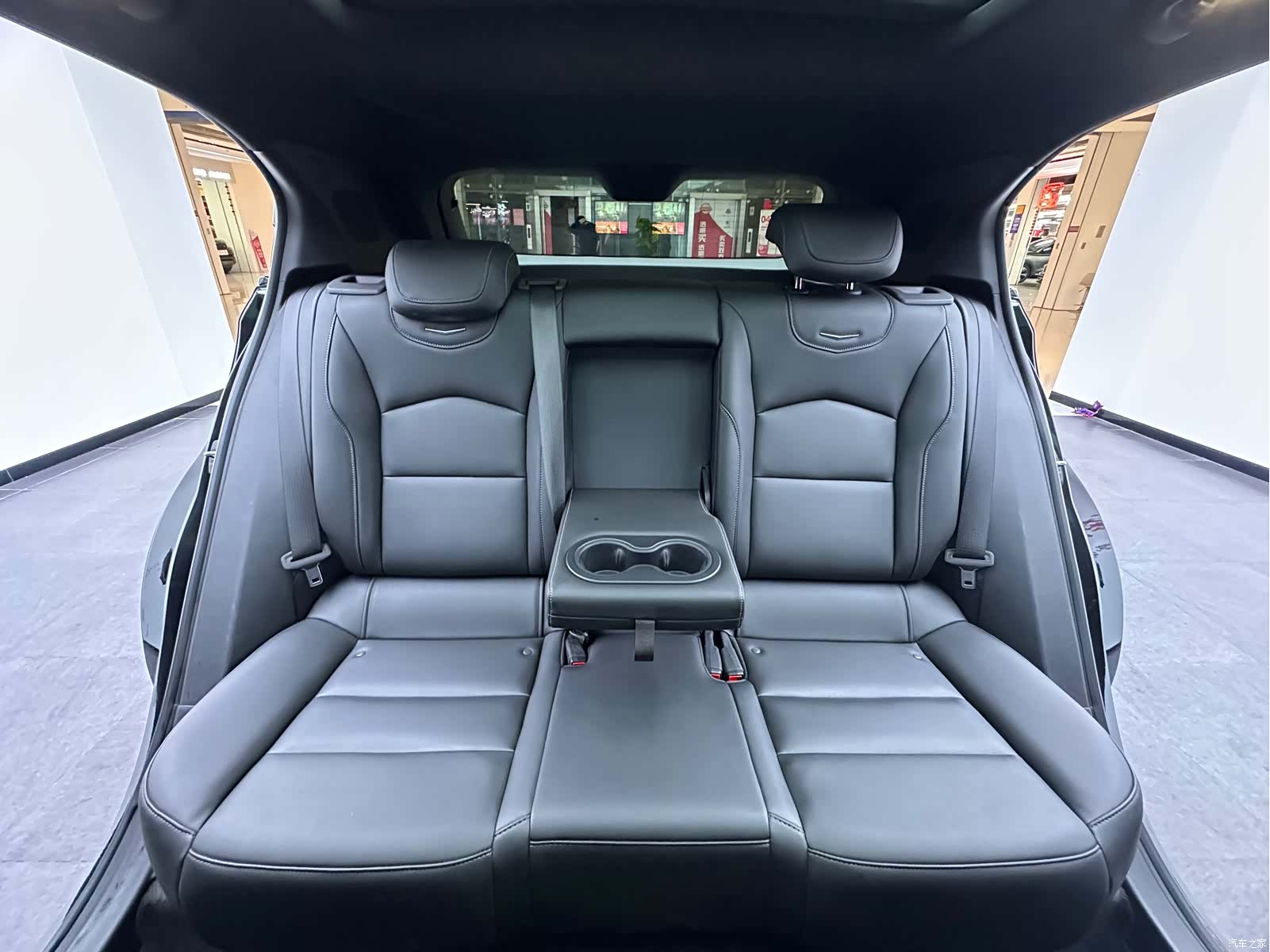 Cadillac XT4, 2021 24