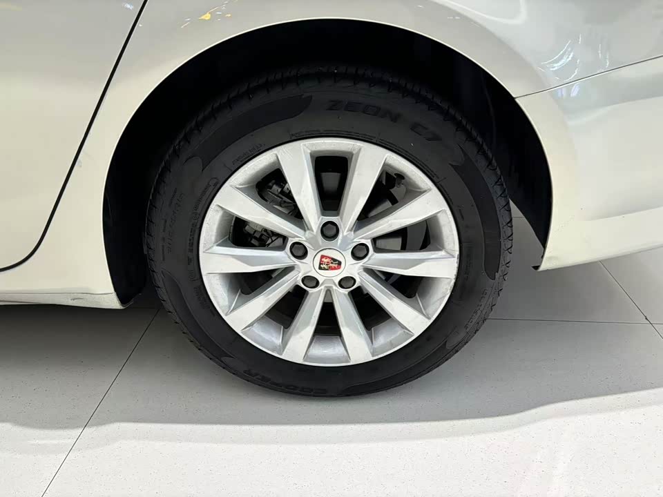 Roewe i6 Roewe i6